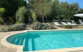 Casale Iris